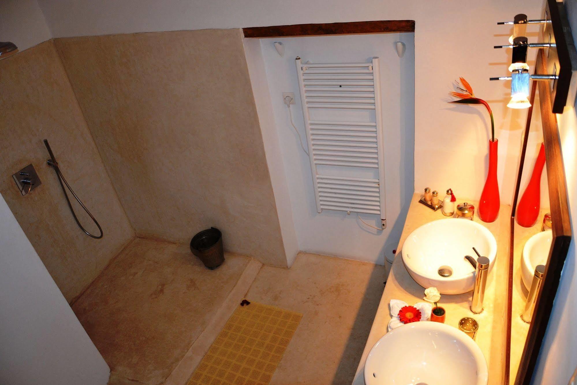 Riad Azahra Rabat Exterior photo